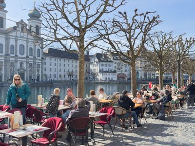 Diners by the Reuss River, Lucerne