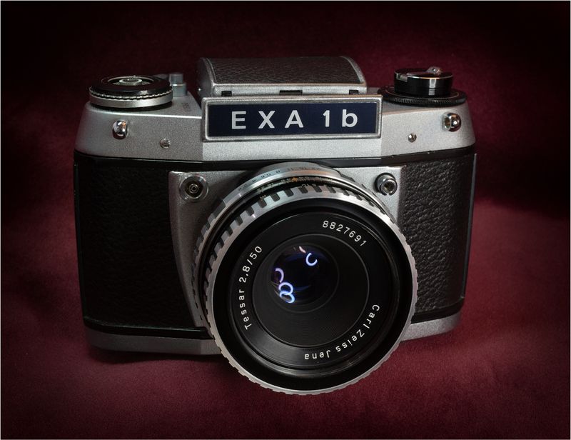 Exa 1b, 50mm f2.8 Tessar. c1977.