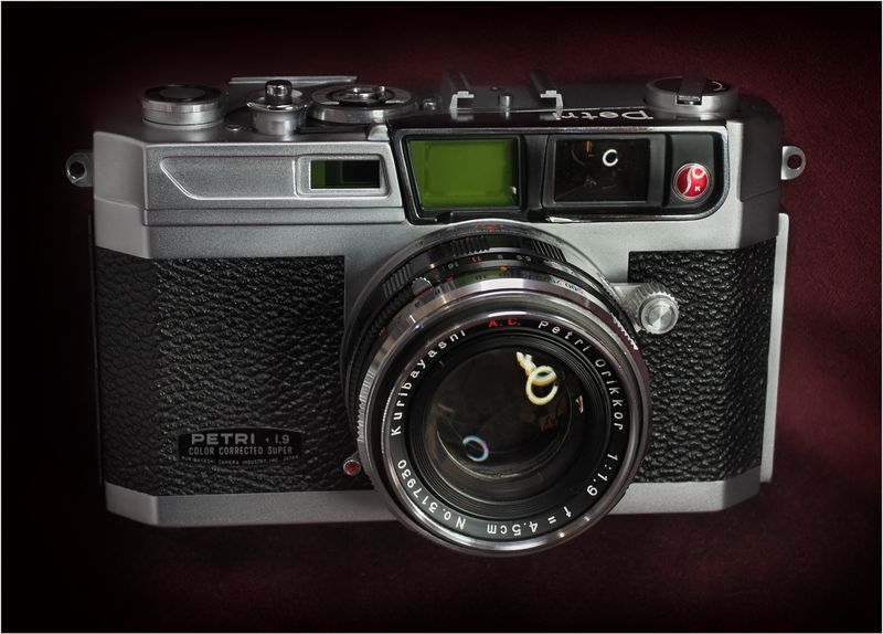 Petri Color Corrected Super 1.9 Mk3, Petri Orikkor 4.5cm f1.9. c1960.