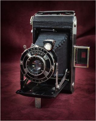 Kodak Six-20, c1937 Art Deco Model C. 