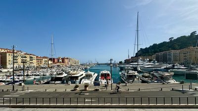 01-051-Port de Nice et croisiere.JPG