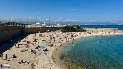 03-075-240617-Antibes.JPG
