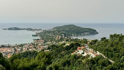 10-182-240622-Au large de Ville Franche.JPG