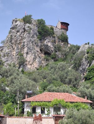 Petrela Castle