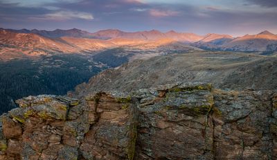 Sunrise across the Rocks