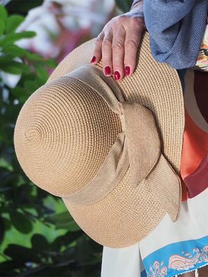 Hat T C235470.JPG