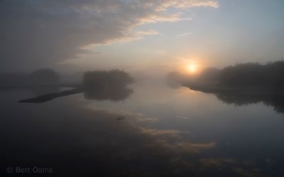 Daybreak in Bargerveen LR-9398.