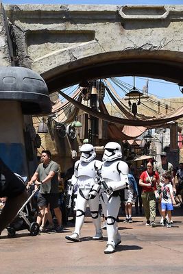 Storm Troopers in Galaxy's Edge