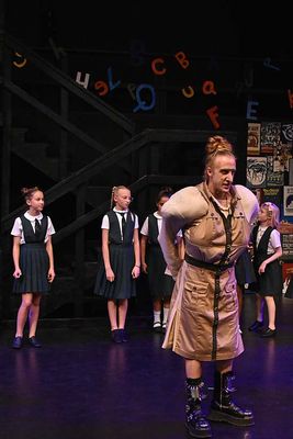 Trunchbull And Kids