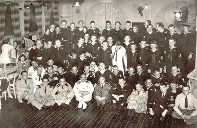 249crew Jan 15 1945.jpg