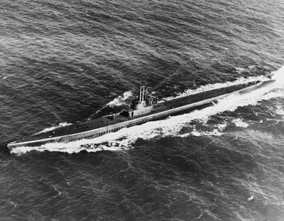 USS Flasher 249.jpg