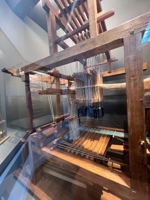 Old Loom, Muse des Arts et Mtiers  Paris