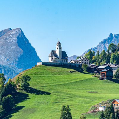 Passo Sella,  Val Gardena.