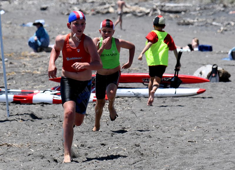 23surflifesaving