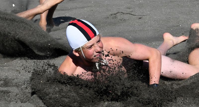 23surflifesaving
