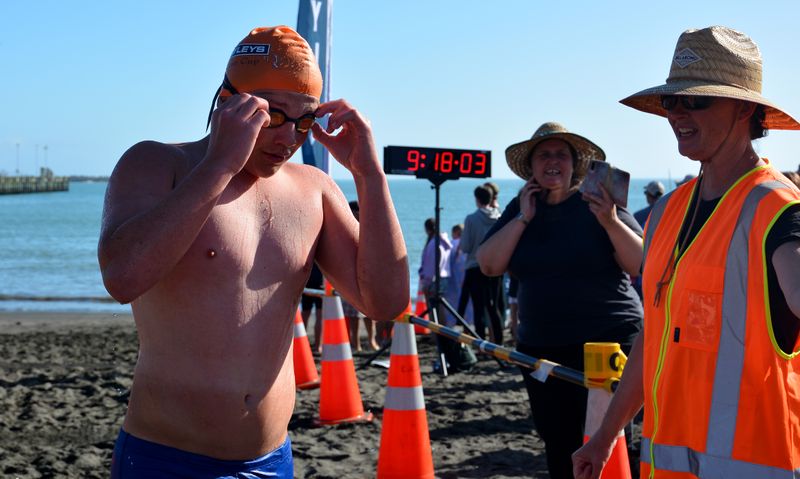 Flannagan Cup swim February 2024 12-01- 202459.jpg