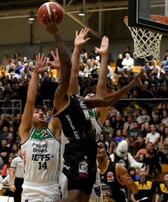 23-ESPNZ-NBL basketball