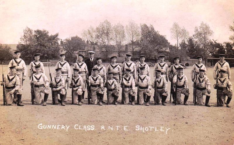 1921, 28TH MAY - ARTHUR E BRADSHAW, GUNNERY CLASS..jpg