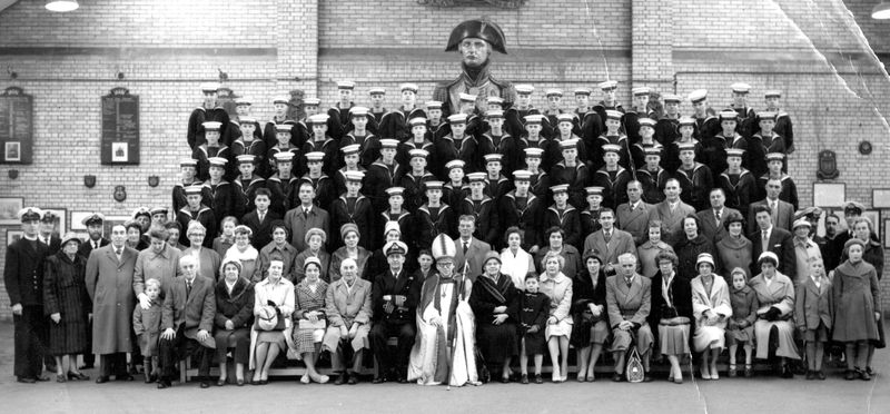 1960, 11TH OCTOBER - RAY HOSKINS, KEPPEL, 88 CLASS, 7 MESS, 06, CONFIRMATION CLASS.jpg