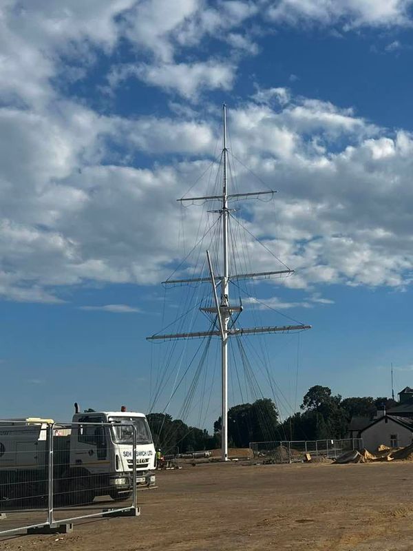 2023, 15TH AUGUST - JIM DINES, THE MAST BACK UP, SEE BELOW FOR DETAILS, 01.jpg