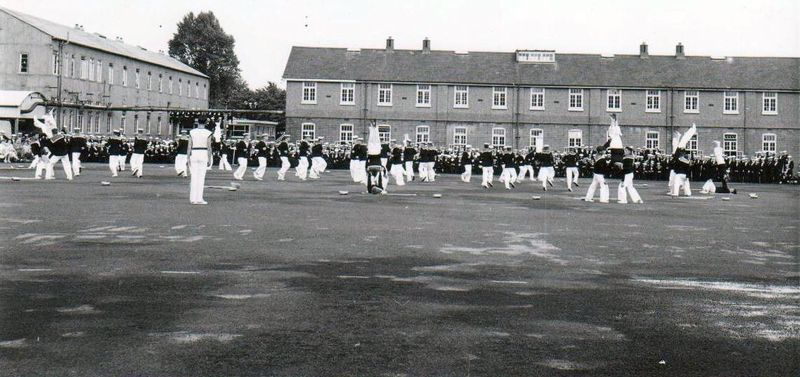 1960 - BEN (JAMES) LYON, HORNPIPE DISPLAY, ON PARENTS DAY 02.jpg