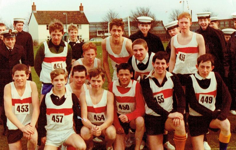1973 - LESLEY MOAN, CROSS COUNTRY, PADDY MAGUIRE LEFT FRONT, JOE DEMPSSTER 2ND LEFT FRONT, MYSELF RIGHT FRONT.jpg