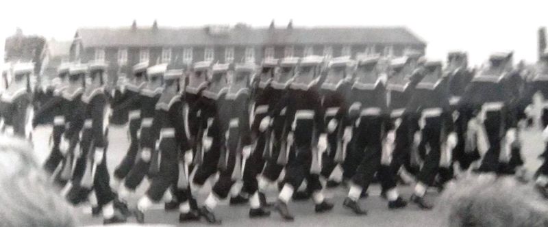 1970, 17TH NOVEMBER - MANFRED HAGAN, 22 RECR., ANSON, PASSING OUT GUARD, MARCH PAST.jpg