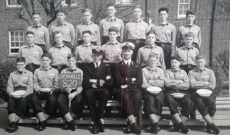 1964, 23RD MARCH - RAY FRASER,, GRENVILLE, 820 CLASS, I AM BACK ROW, 3RD FROM RIGHT.jpg