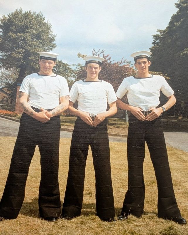 1975, 13TH MAY - ANTHONY HOOPER, 02., JOINED AS MEM2, RETIRED AFTER 32 YRS. AS WOMEW1.jpg