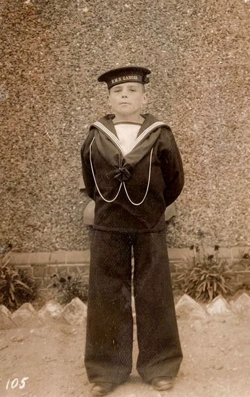 UNDATED - UNKNOWN BOY, 77.jpg