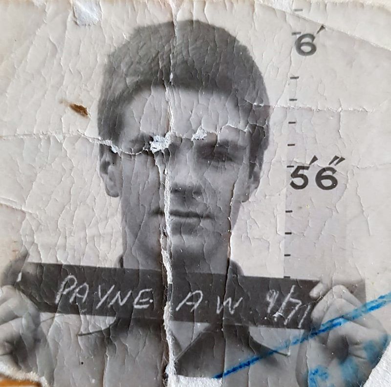 1971, 31 AUGUST - TONY PAYNE - HAWKE 272 CLASS, 27 RECR. MUG SHOT.jpg