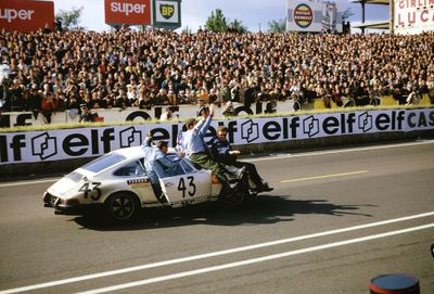 911 T/R chassis. 118 25 724