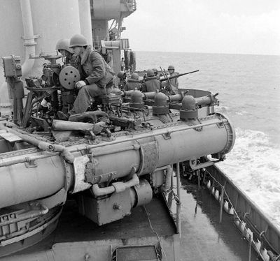 TORPEDO LAUNCHER X 4