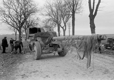 Abandonded German 88.jpg