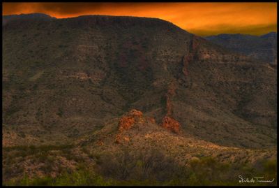Big Bend Mysteries~Dike Formations.jpg