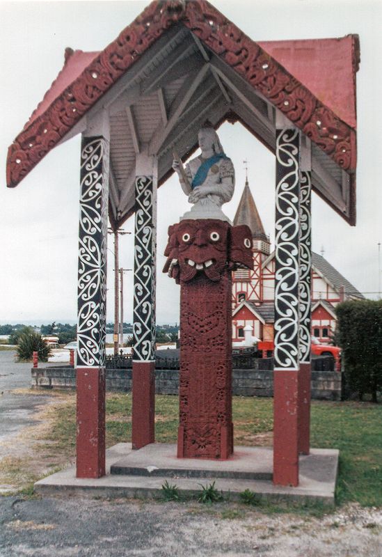 Queen Victoria memorial, Ohinemutu