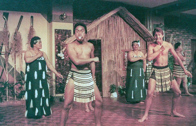 Maori cultural performance, Whakarewarewa