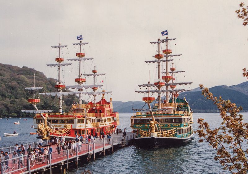 Hakone, pirate sightseeing cruise ships