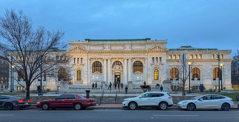 The classiest Apple Store