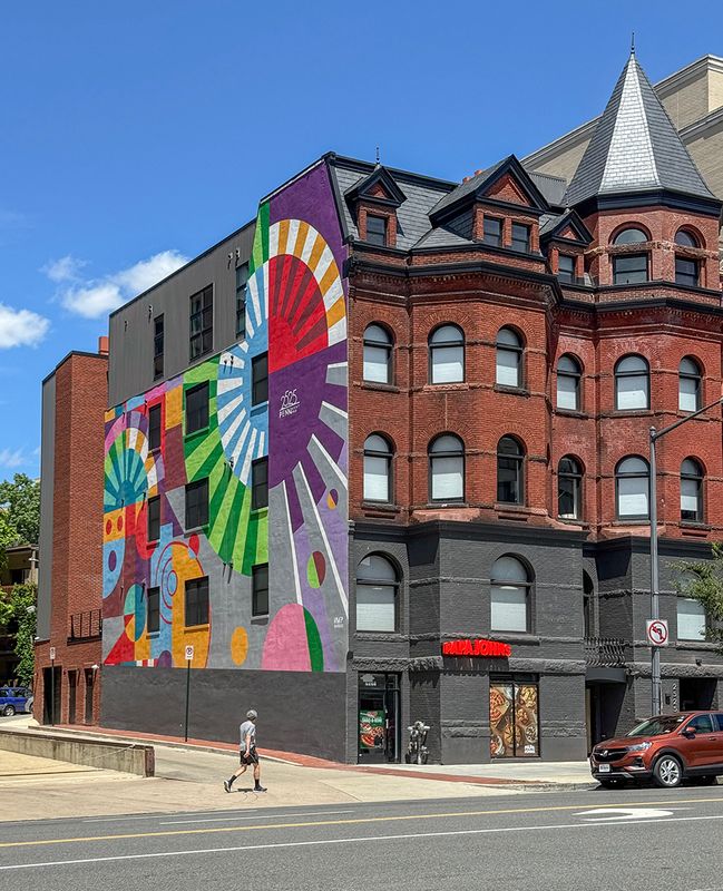 2525 Penn West End