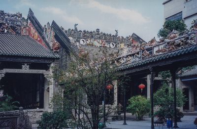 Elaborate decoration, Guangzhou