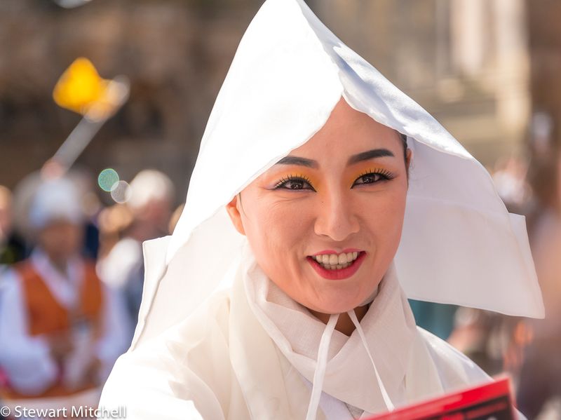 Fringe Street Performers