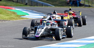 F 4 British Championship