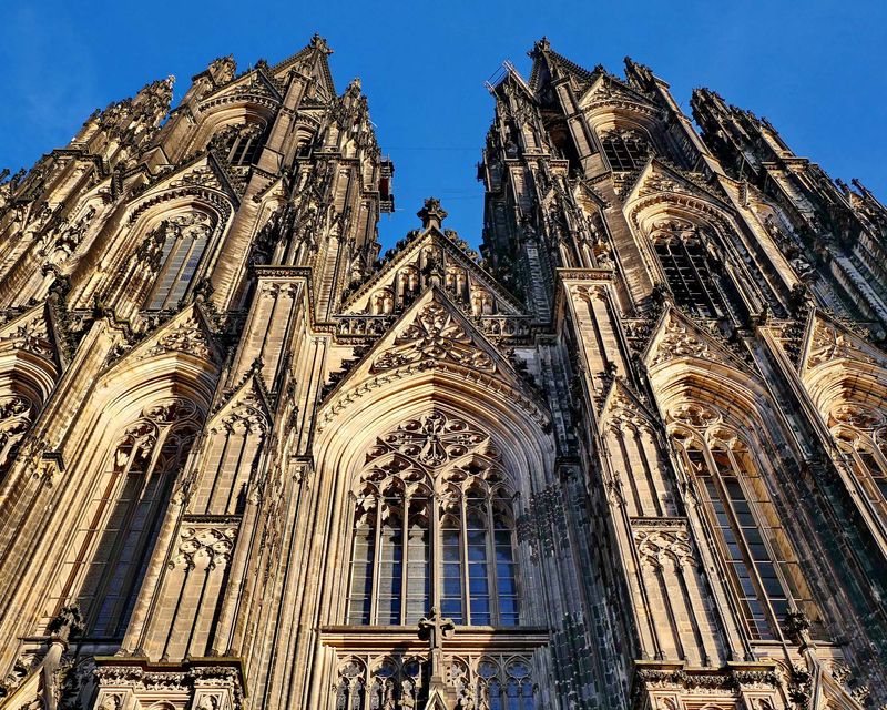 The Cologne cathedral; front view.