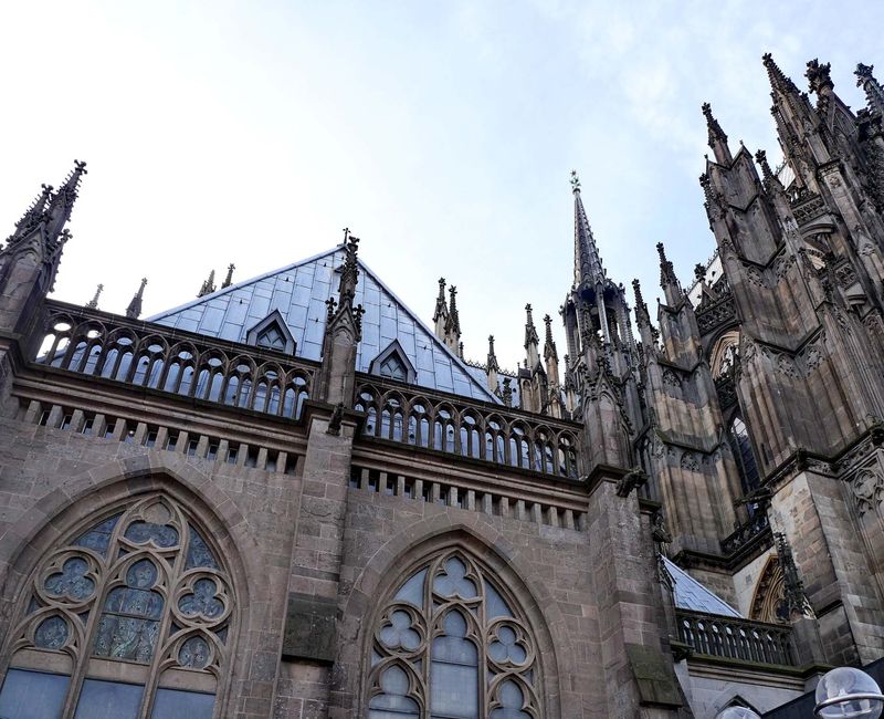 The Cologne cathedral; lateral view. 