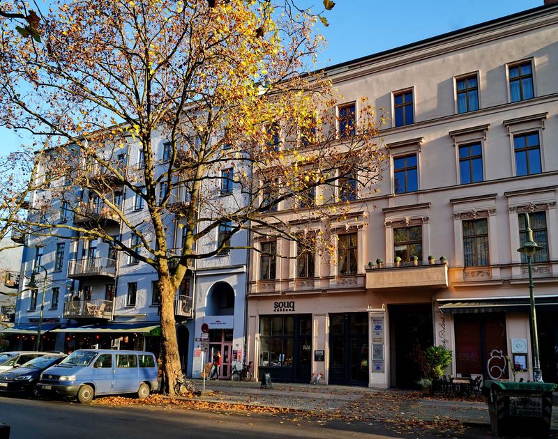 The buildings, renewed after German reunification (early 1990s); Prenzlauer Berg area.