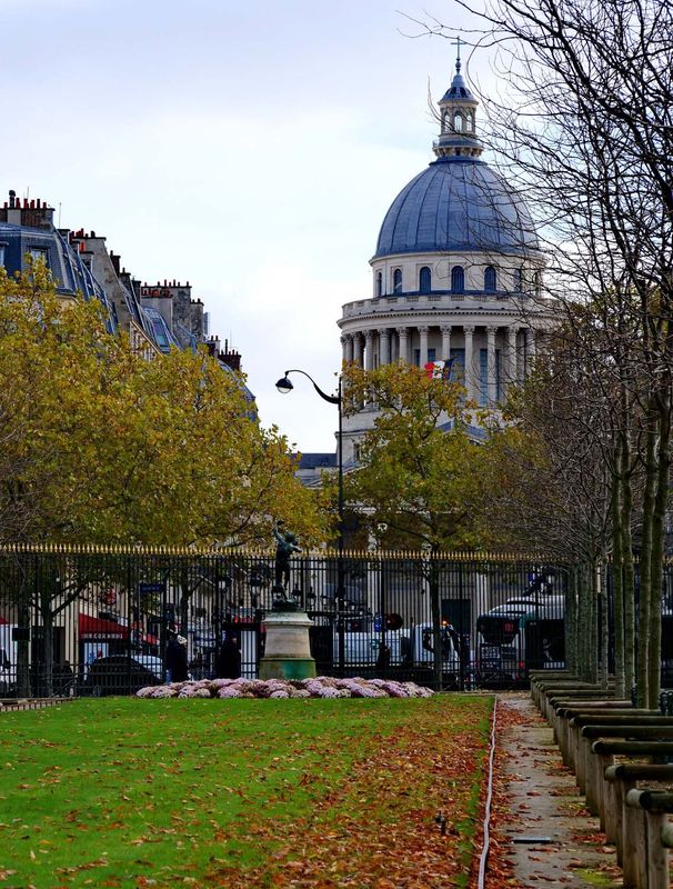 The Pantheon seen from the Jardin du Luxembourg. 