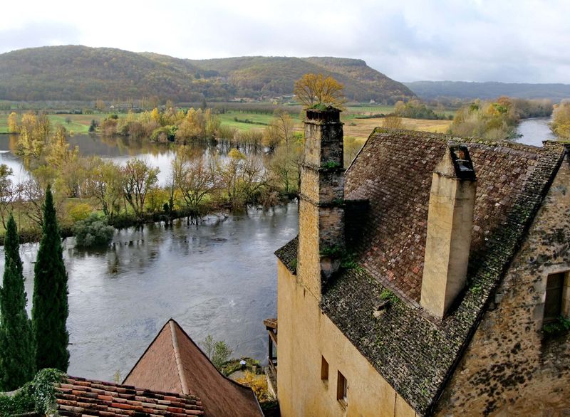 The Dordogne river. 