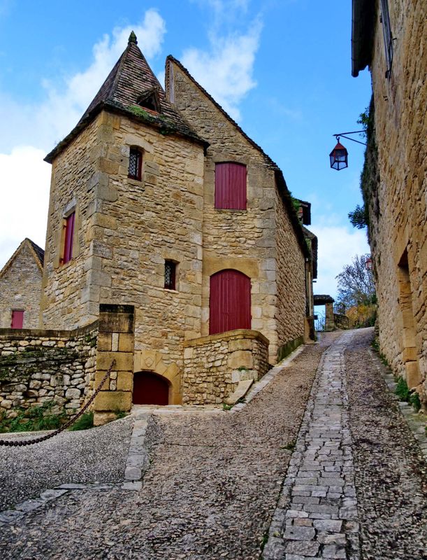 Going up to the castle; small streets. 