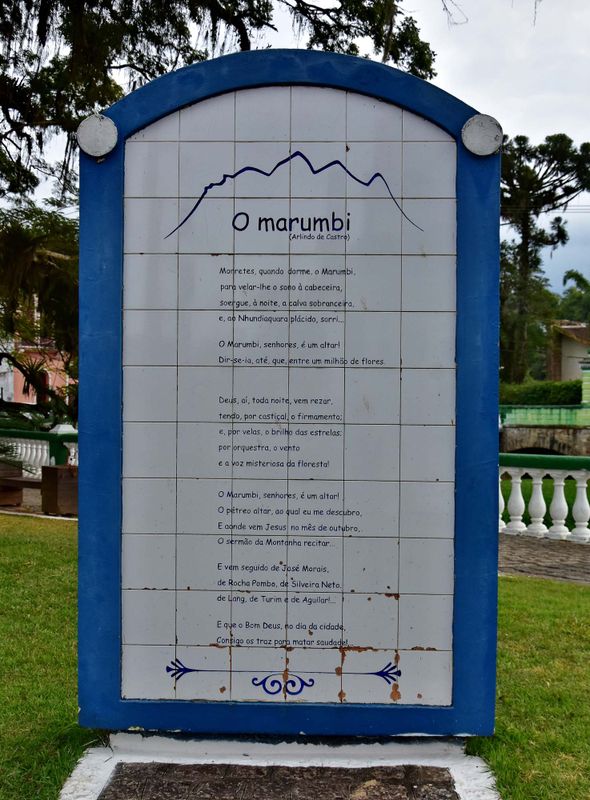 Morretes; poem for the iconic mountain Marumbi.
